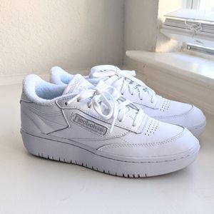 reebok club c double sneakers in white womens size 6.5